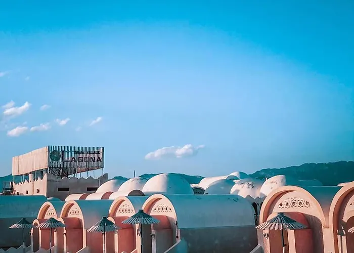 Üdülőközpont Lagona Village 2*