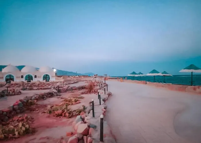 Lagona Village
